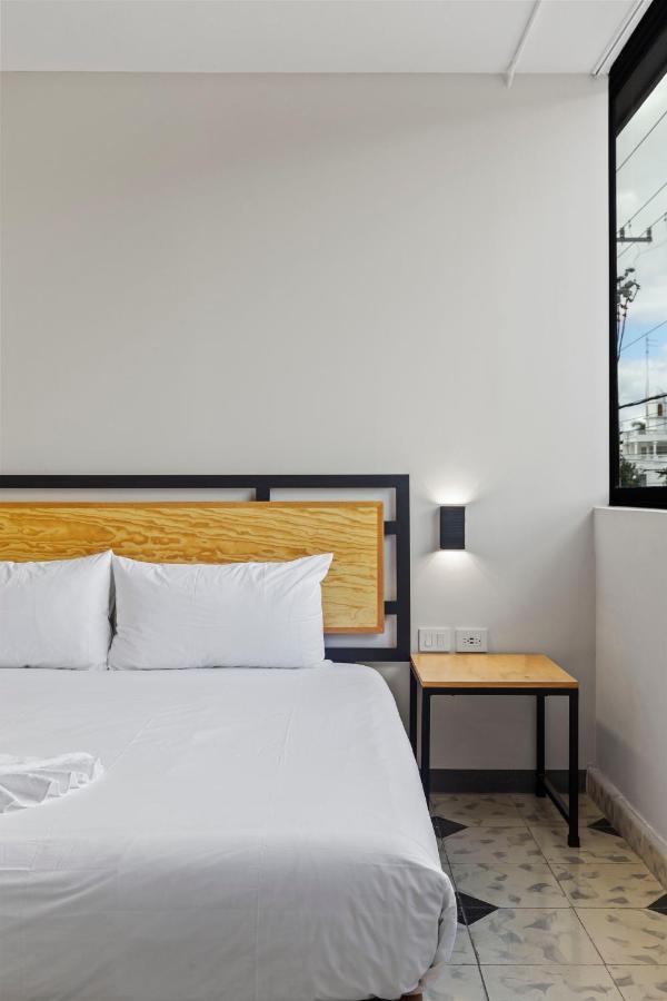 Suites Reforma By Homirent Mérida Exteriör bild