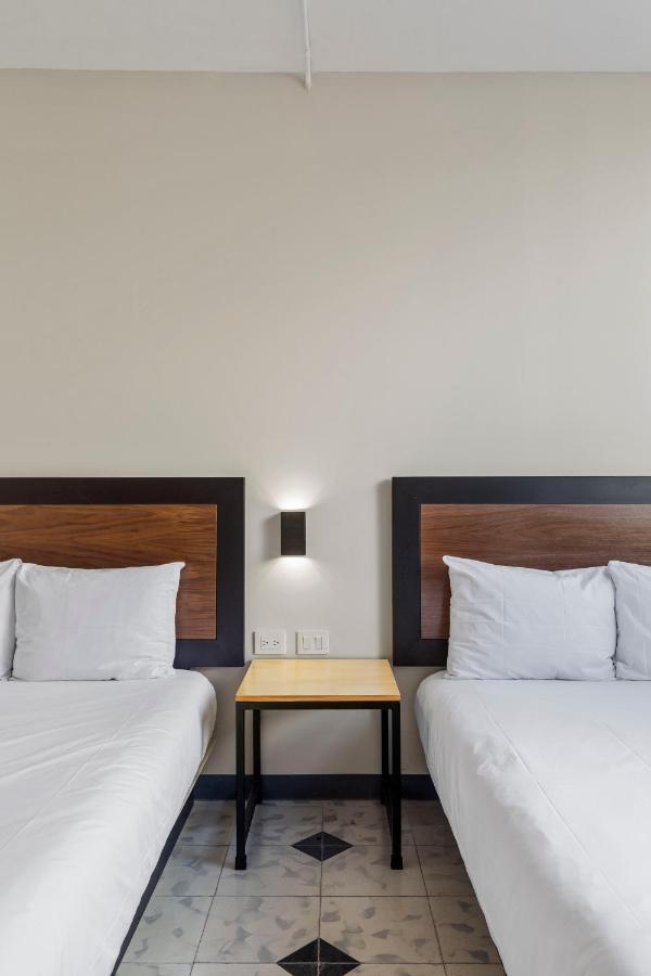 Suites Reforma By Homirent Mérida Exteriör bild